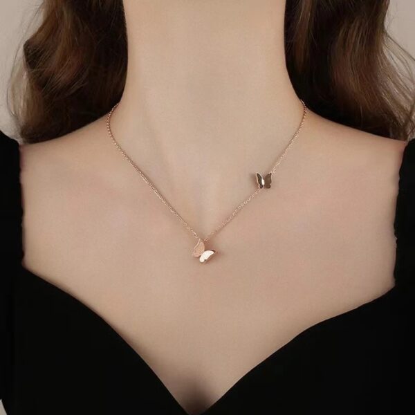 Collar mariposa doble - Imagen 4
