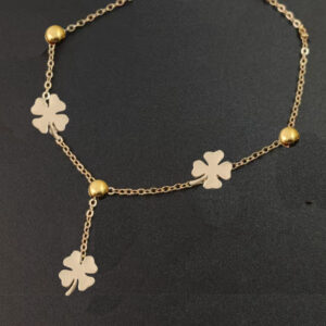 Collar trebol + esferas